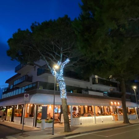 La Maison By Hotel Aldebaran ليدو دي يسولو المظهر الخارجي الصورة